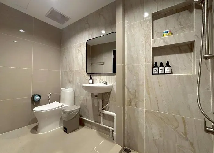 Thonglor Scandi 3br 8 Ppl Nearthonglor Bts 250 Sqm Apartment Bangkok